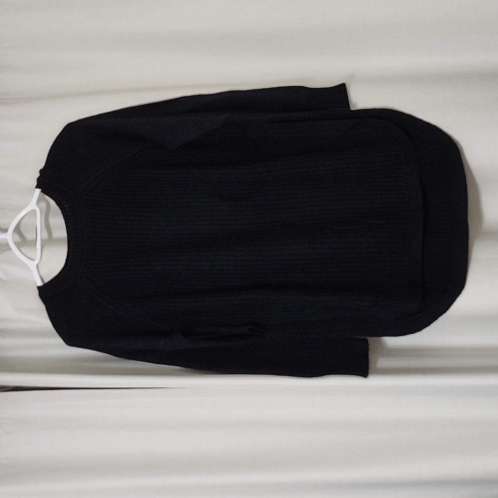 Holt renfrew sweater